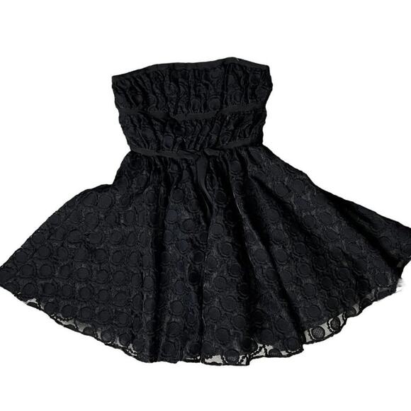 Black Puffy Short Strapless Short Prom Formal Dress Pearl Size 2 - Picture 2 of 8